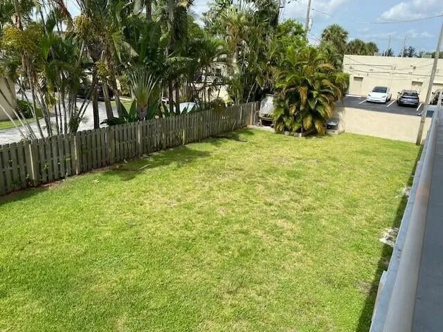 Unit 204 photo 20