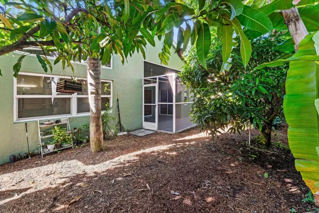 Residence photo 28