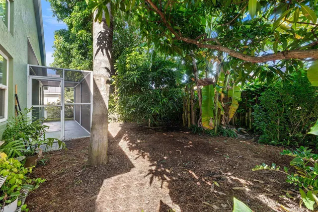 Residence photo 29