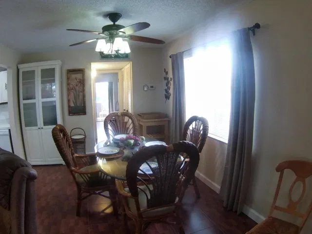  Residence photo 9