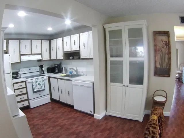  Residence photo 13