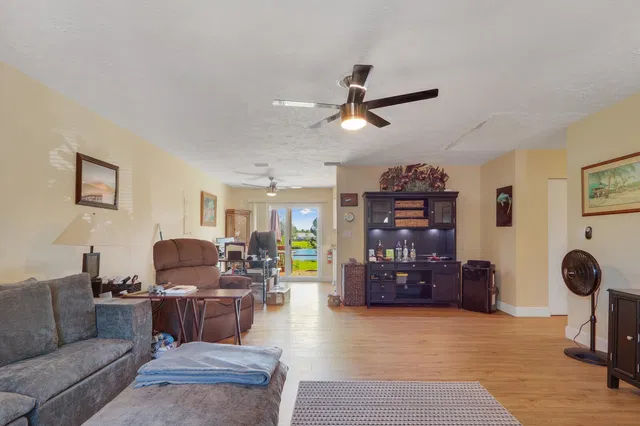 Residence photo 14