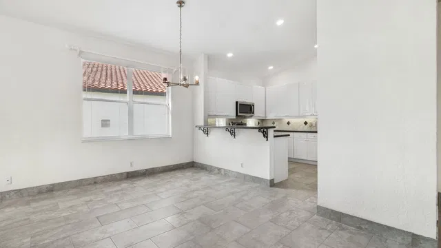 Residence photo 38