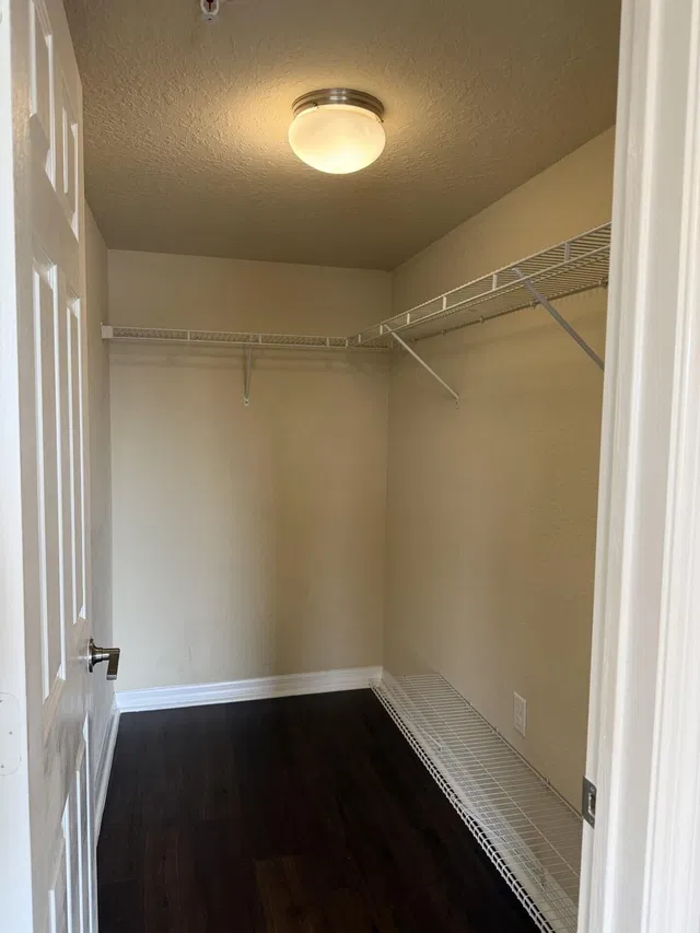 Unit 1306 photo 12