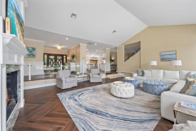  Residence photo 11
