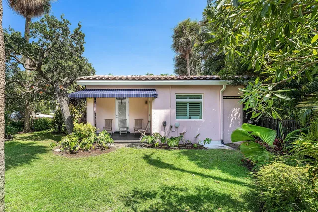 Residence photo 26