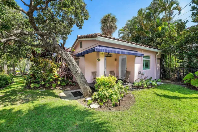 Residence photo 30