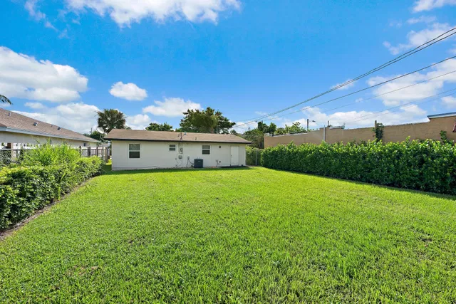 Residence photo 14