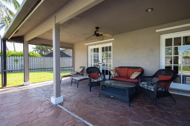 Residence photo 14