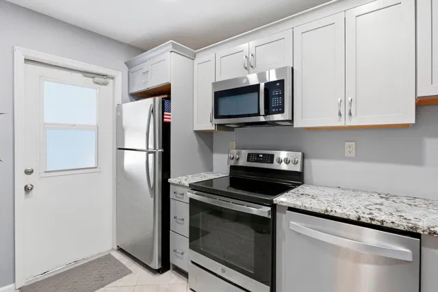 Boca Raton Unit 312 photo 4