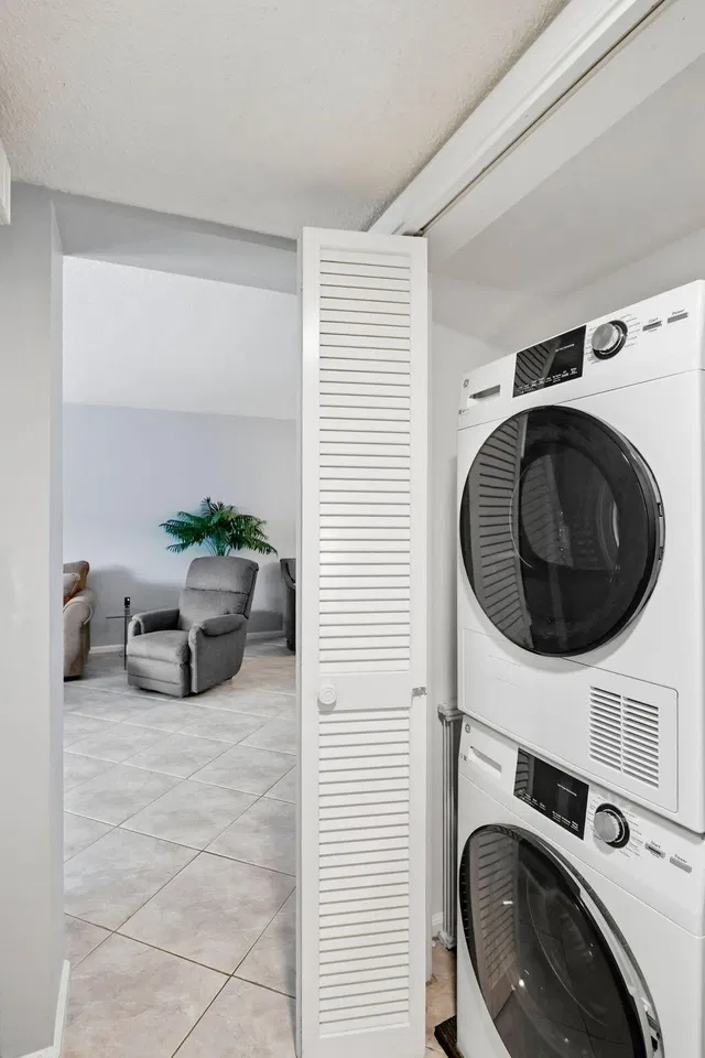 Boca Raton Unit 312 photo 21