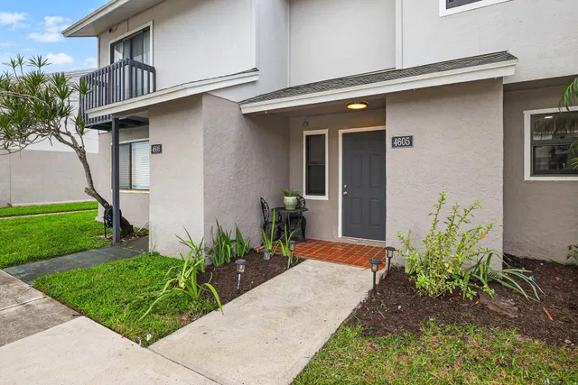 Unit 4605 photo 33