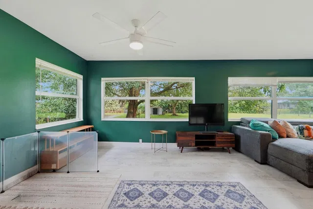 Residence photo 7