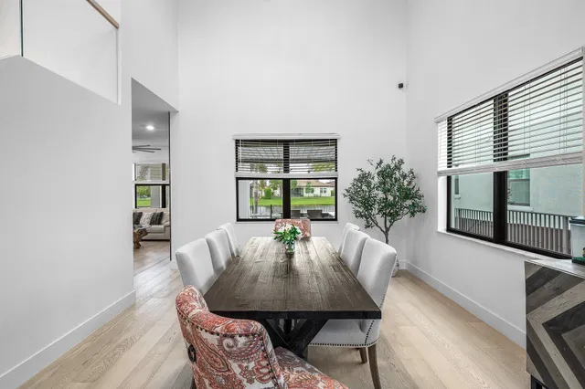 Residence photo 19