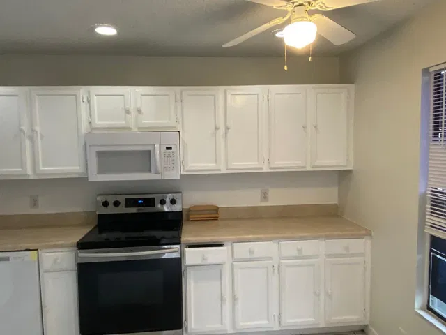 Unit 22 photo 2