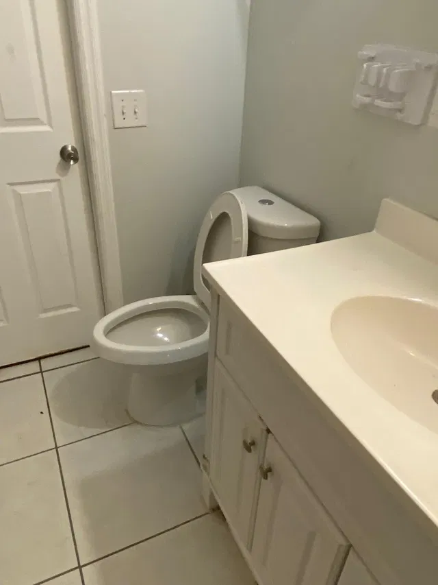 Unit 22 photo 7