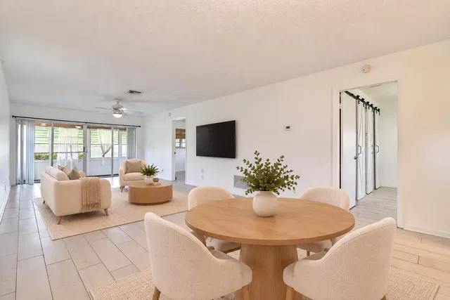  Residence photo 4