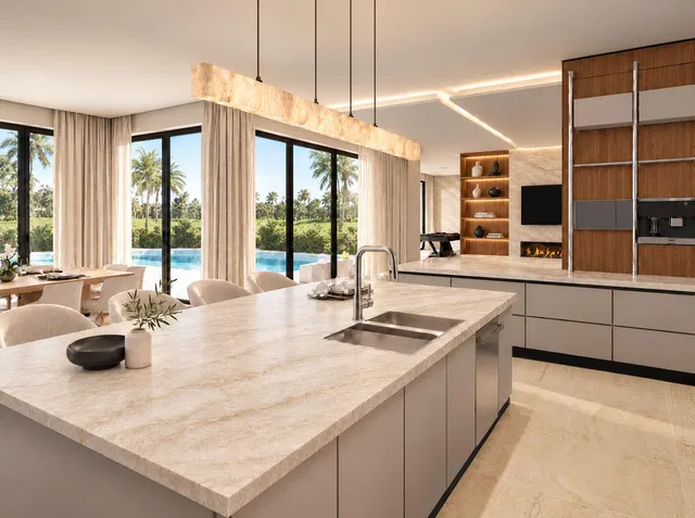 Royal Palm Yacht and Country Club Residence photo 5