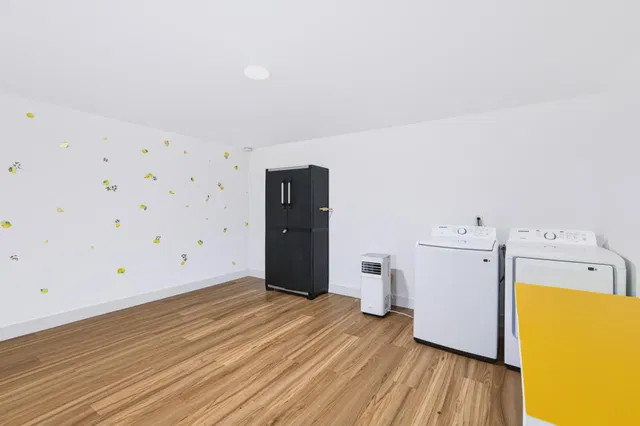 Residence photo 53