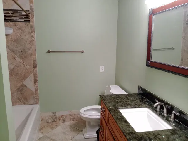  Residence photo 6