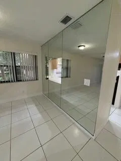 Unit 206 photo 5