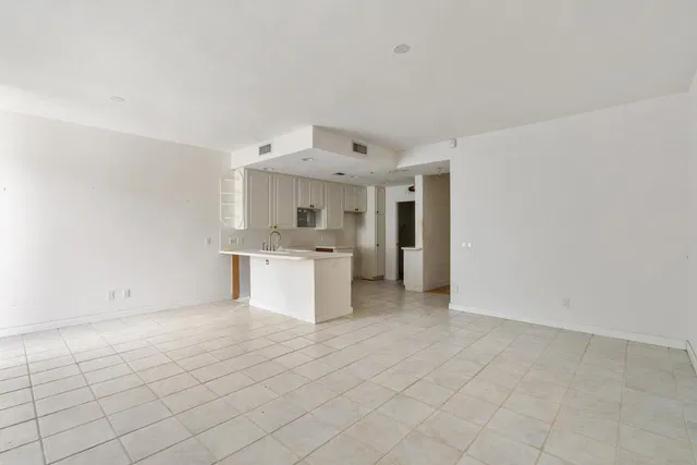 Charleston Court at Abacoa Residence photo 9