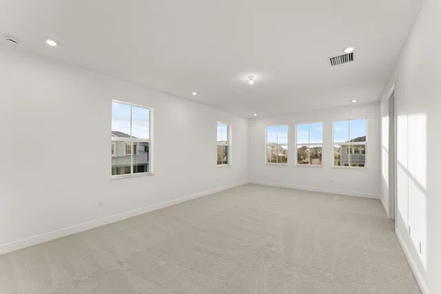 Residence photo 6