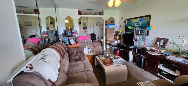Unit 5-70 photo 5