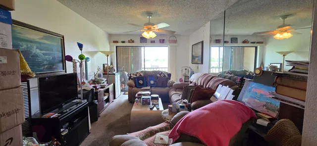 Unit 5-70 photo 6
