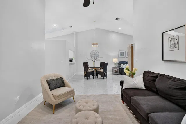 Unit 102 photo 12