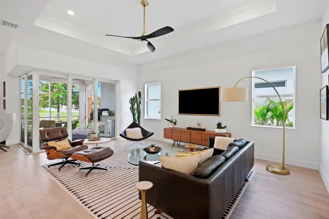 Residence photo 6