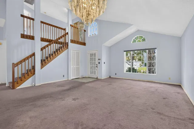 Residence photo 3