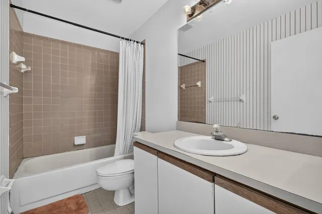 Residence photo 18