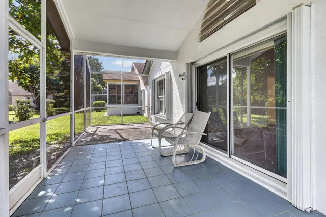 Residence photo 21