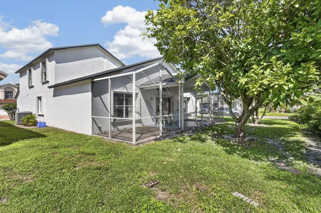 Residence photo 22