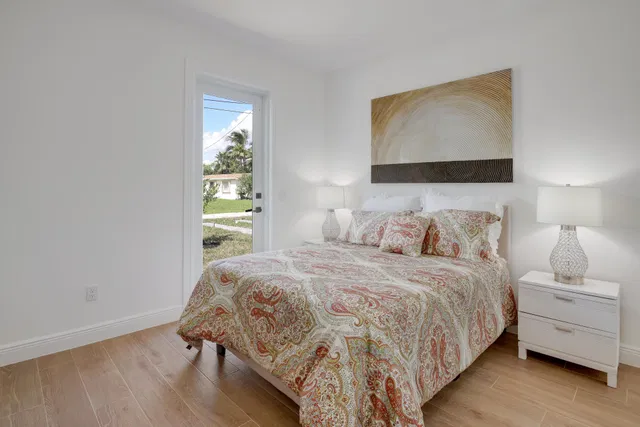 Residence photo 11