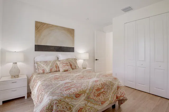 Residence photo 13