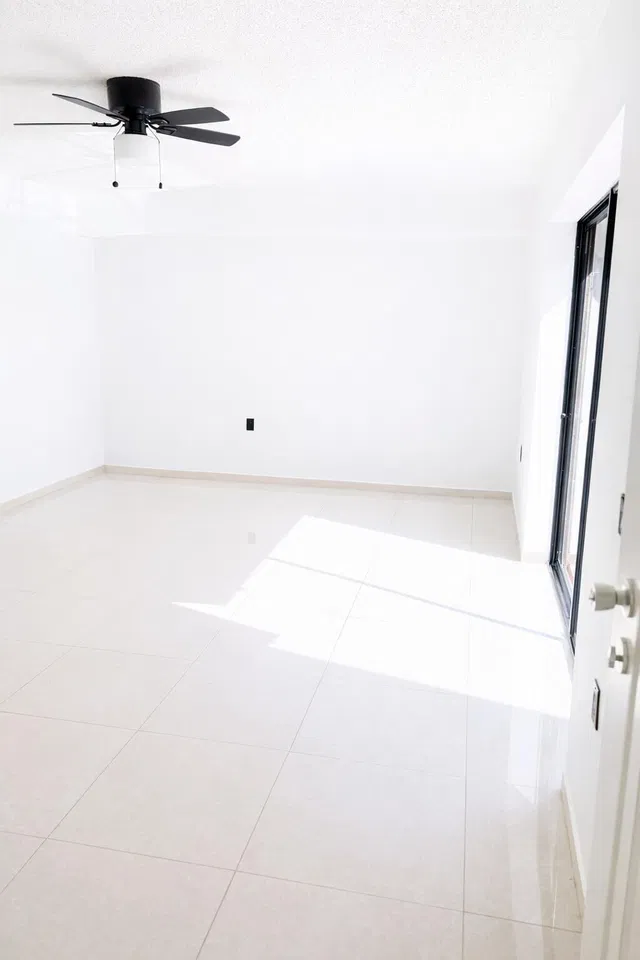Residence photo 6