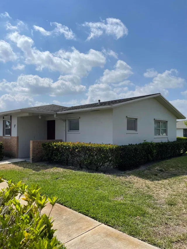 Residence photo 5