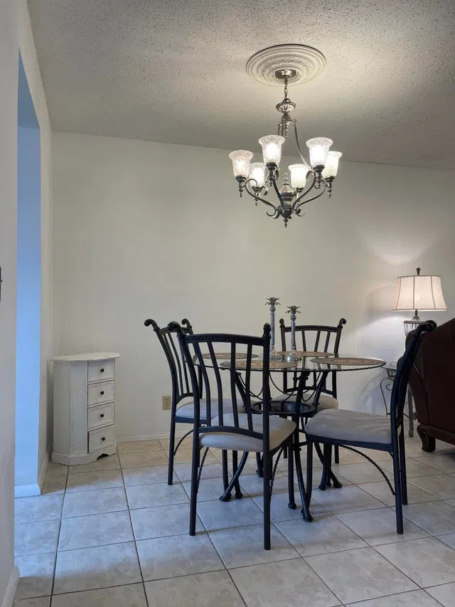  Residence photo 18