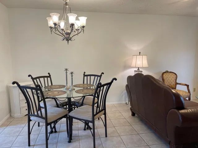  Residence photo 29