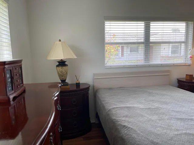  Residence photo 56