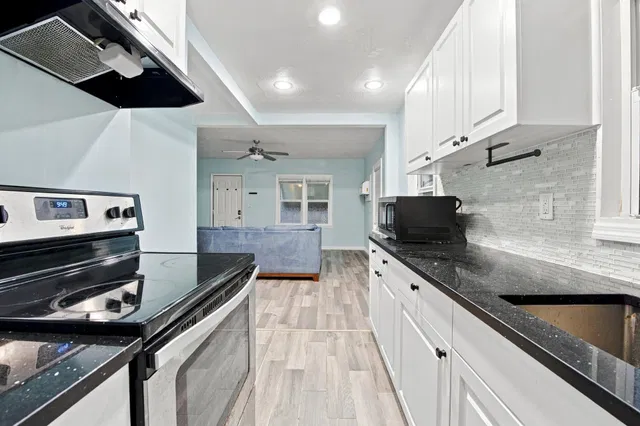Residence photo 10