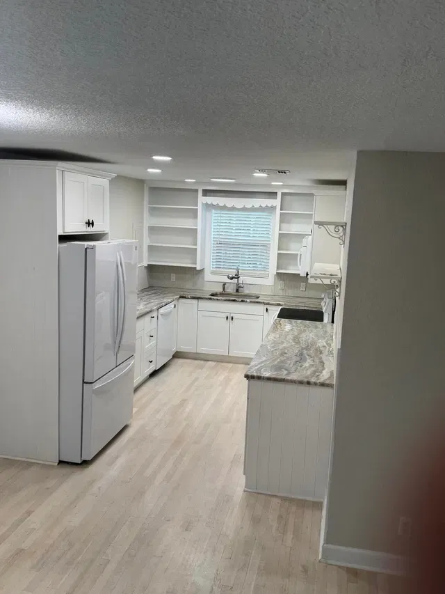  Residence photo 8