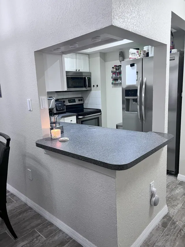  Unit 2080 photo 4