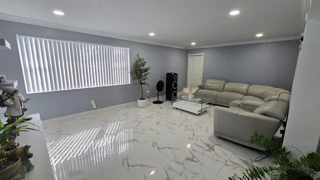 Residence photo 5