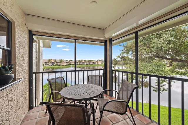 Jonathan's Landing Jupiter FL Unit 220 photo 12