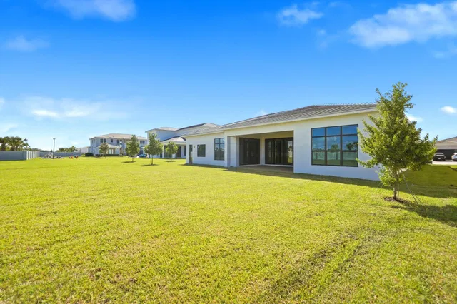  Residence photo 46
