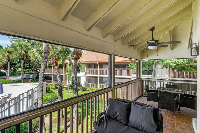 PGA National Palm Beach Gardens Residence photo 32