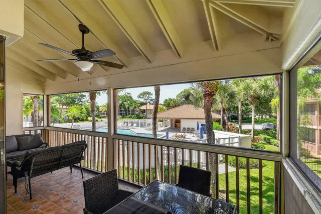 PGA National Palm Beach Gardens Residence photo 33